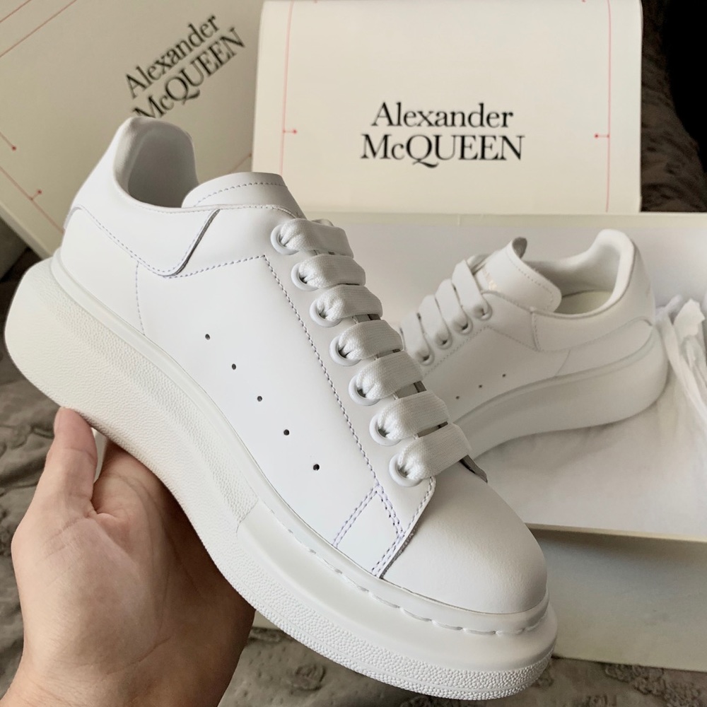 Alexander McQueen oversized sneaker